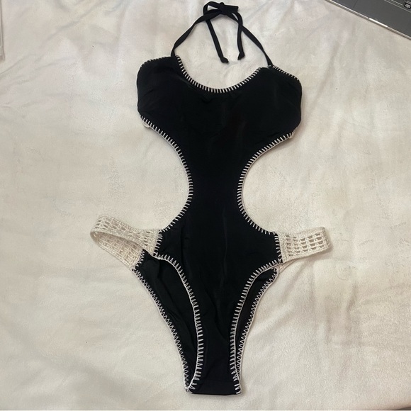 New! Victoria's Secret Archives Crochet Scuba Monokini Swimsuit 3875 - Picture 2 of 9